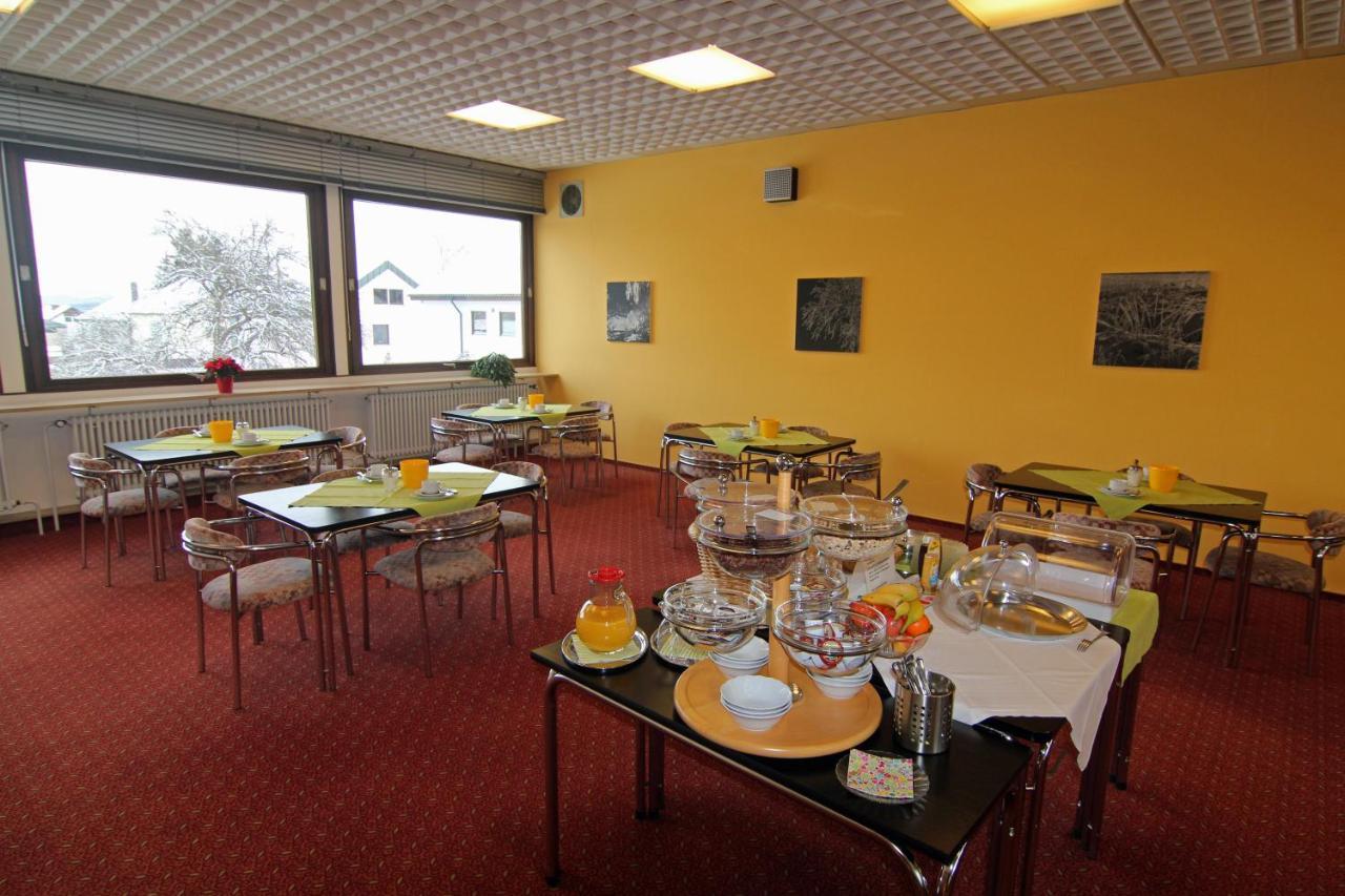 Hotel Sunny Side Up Dauchingen Exterior photo